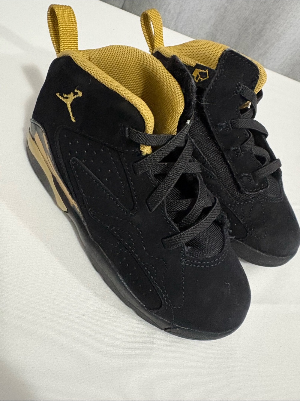Toddler Jordan MVP Black and Gold Sneakers Size 10C Pre Owned